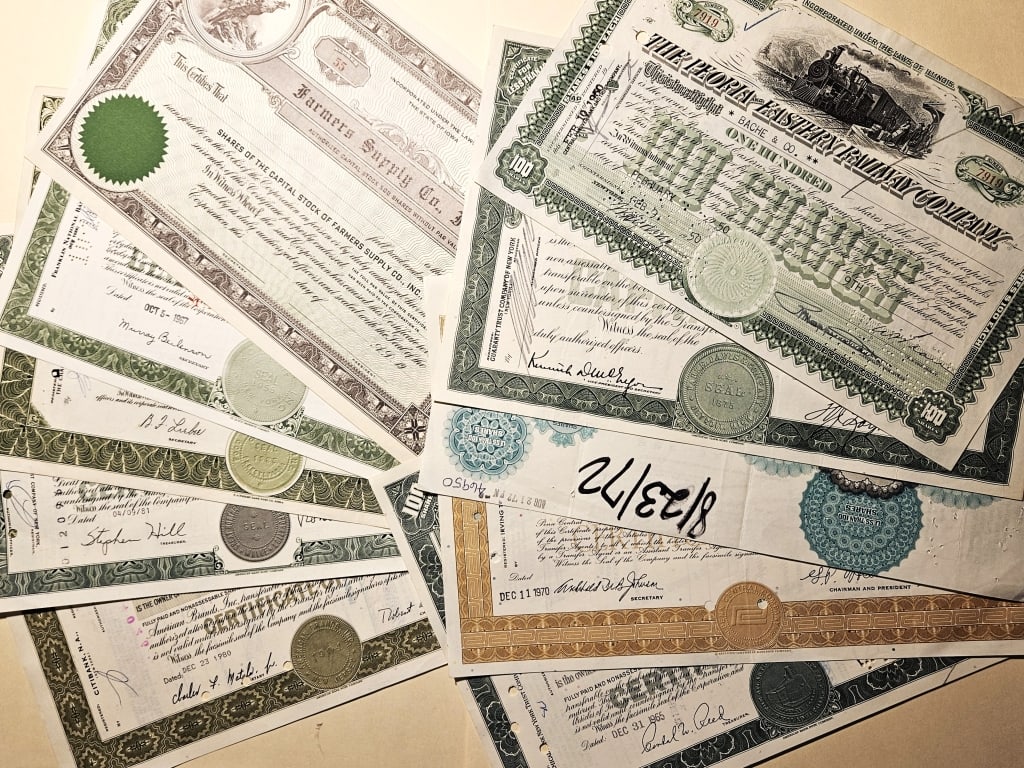 (10) Mixed Vintage Stock Certificates (1 of 2)