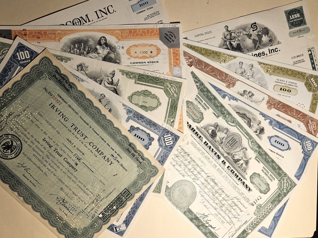 (10) Mixed Vintage Stock Certificates (1 of 2)