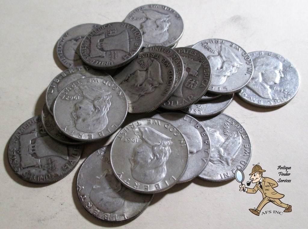 A single Random Date Franklin Half Dollar: Winning bidder will receive ONE Franklin Half Dollar random date and grade from roll.