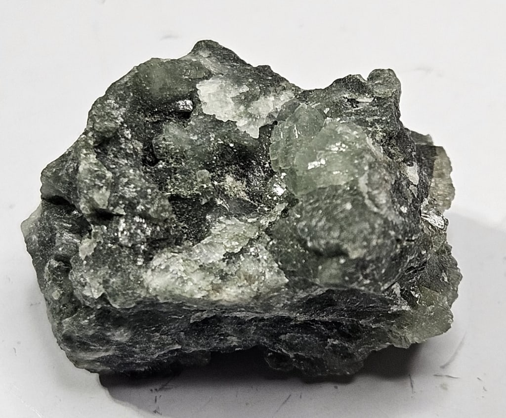 20.50 gram Natural Rough Emerald Specimen (1 of 4)