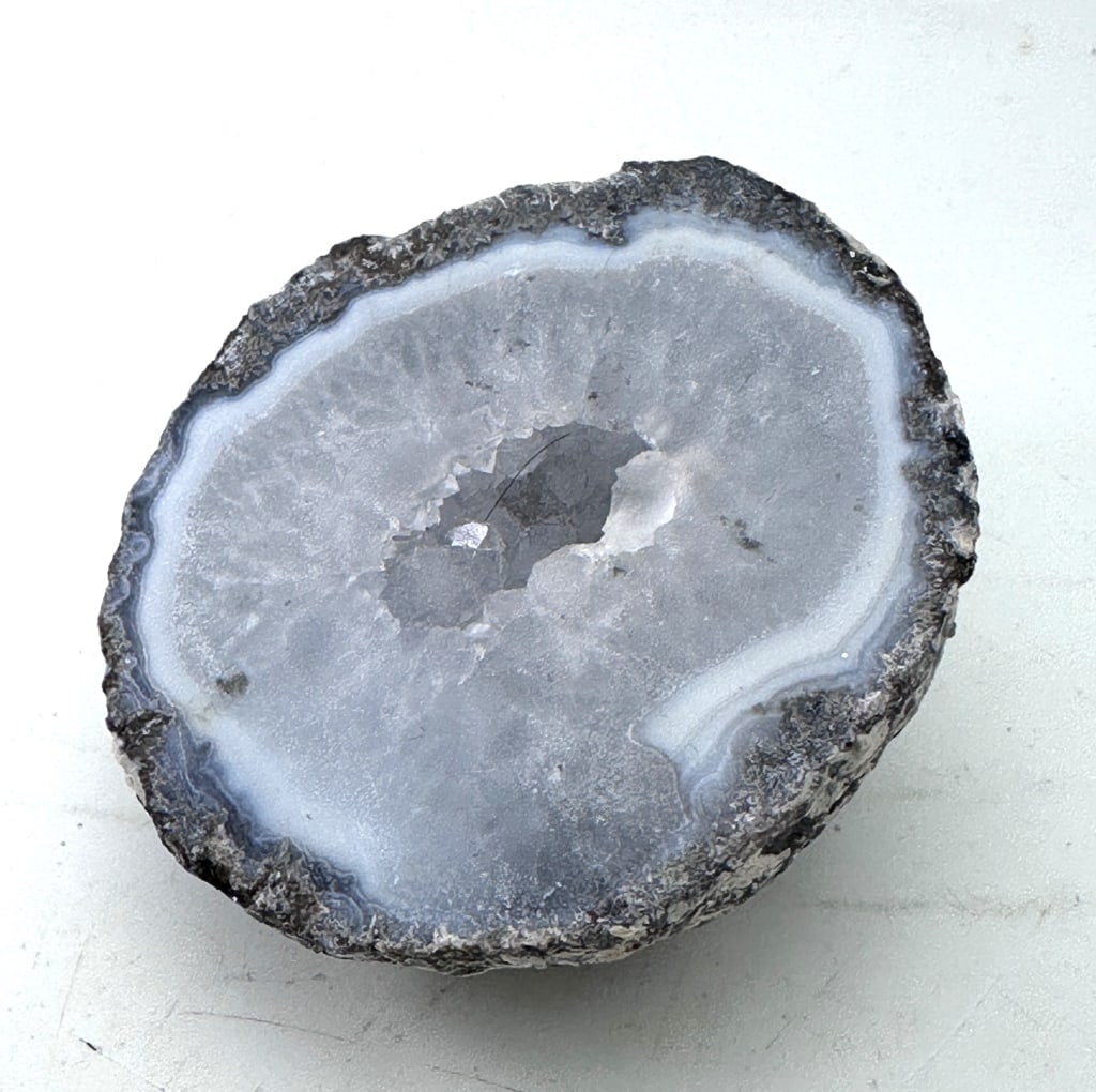 Natural Agate Geode Half w/ Druzy Center: Item is the exact item in the image - Bidder is responsible for all value and grade determination. Please review all terms and conditions prior to placing any bids-