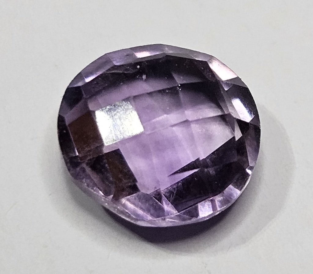 3.25 ct. Amethyst Checkerboard Gemstone: Item is the item in the image - Bidder is responsible for all value and grade determination - Please review all terms prior to placing any bids -Any bid is an agreement to all terms.