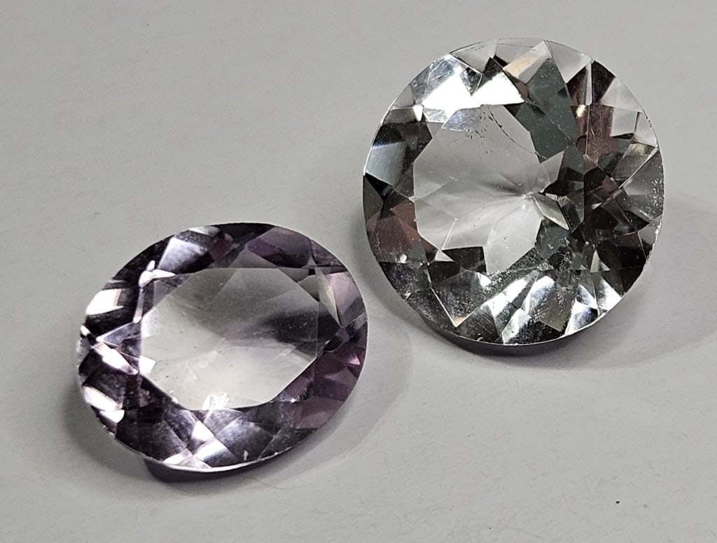 8.20 tcw. Natural Amethyst & White Topaz Gemstones: Item is the exact item in the image- Bidder is responsible for all value and grade determination- Please review all terms and conditions prior to placing any bids - All bids are an