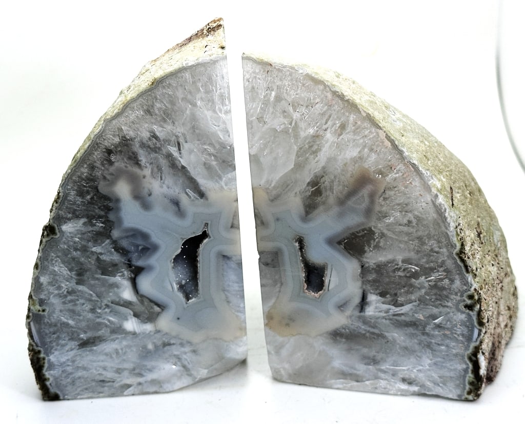 Fine Crystal Agate Bookends w/ Geode Pockets (1 of 5)