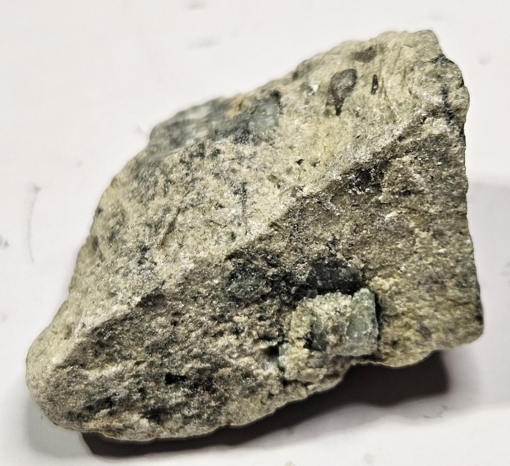 21.39 gram Natural Rough Emerald Specimen - 4