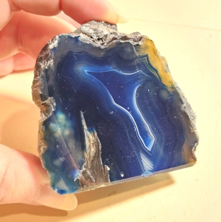 Dyed Blue Agate Stand Up End Specimen - 3