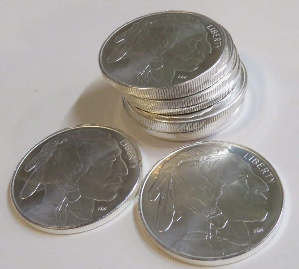 (10) 1 oz Silver Buffalo Design Rounds: Actual designs may vary - 1 oz Silver Buffalo Design Rounds - Please review all terms prior to placing any bids. Bidder is responsible for all value and grade determination.