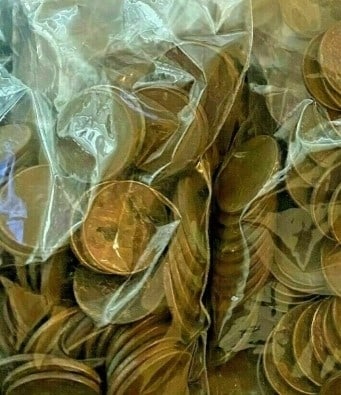 A Bag of (100 unsearched Lincoln Wheat Cents: An unsearched bag counted from large hoard into parcels of 100 pcs.