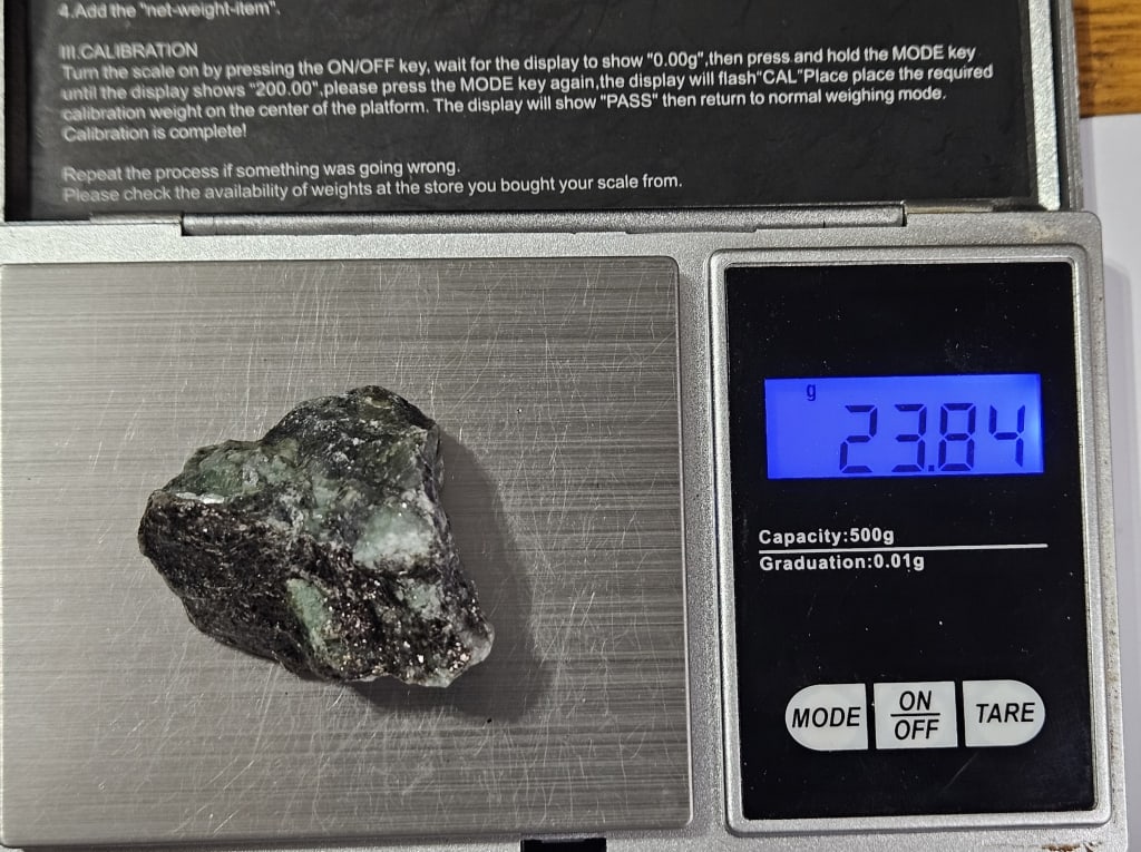 23.84 gram Natural Emerald Rough Specimen - 4