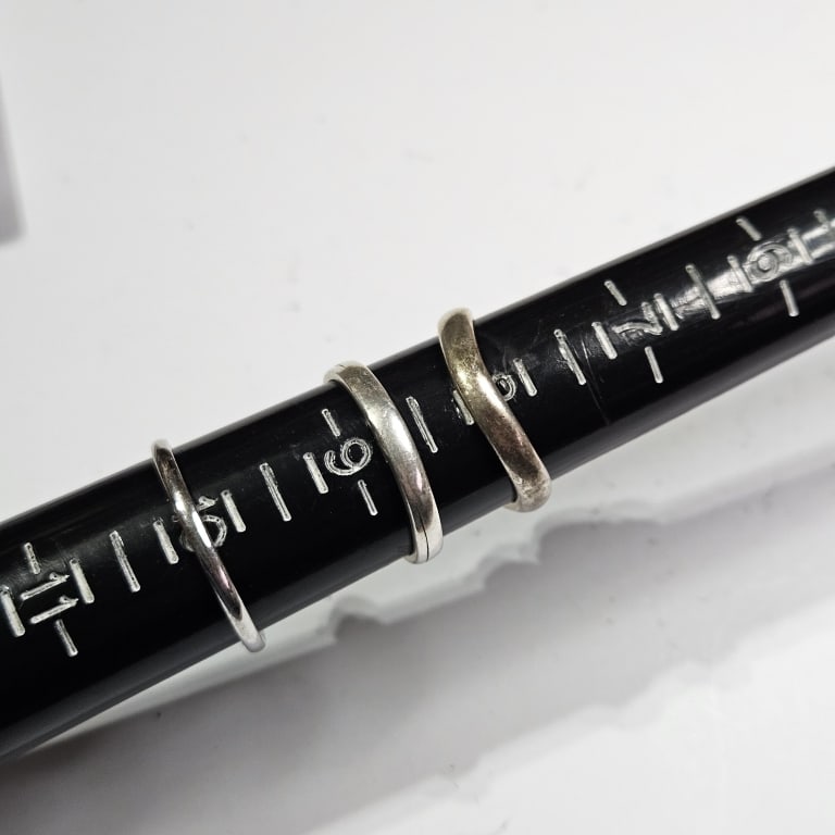 9.63 gram Sterling Silver 3 Ring Lot - 2