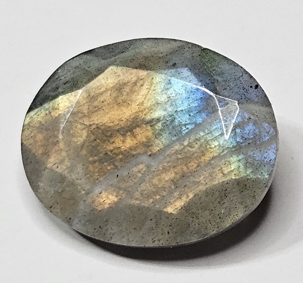 16.05 ct. HUGE Faceted Labradorite Gemstone (1 of 4)