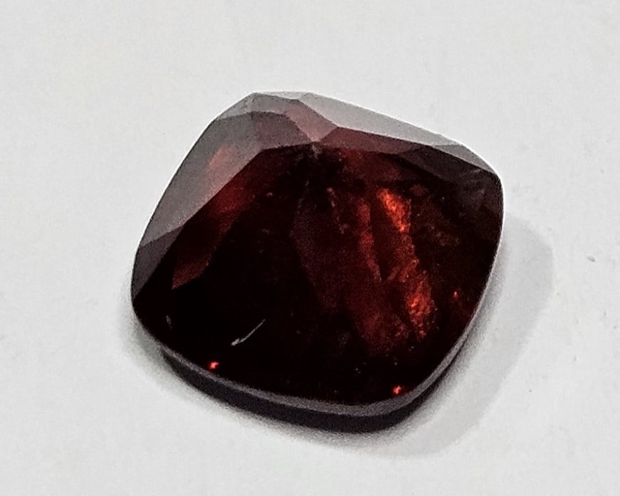 1.95 ct. Natural Garnet Gemstone - 2