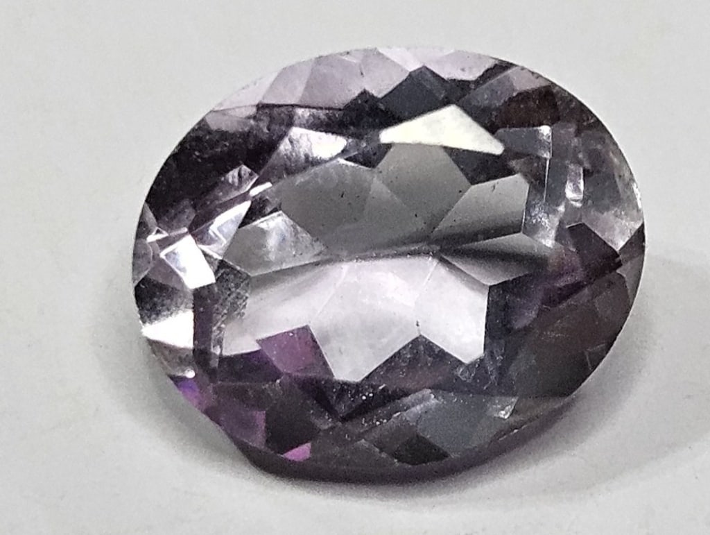 3.85 ct. Light Amethyst Gemstone (1 of 3)