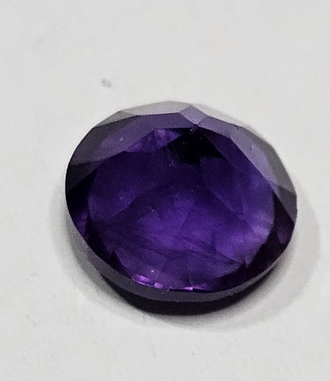 1.80 ct. Top Grade Amethyst Gemstone - 2