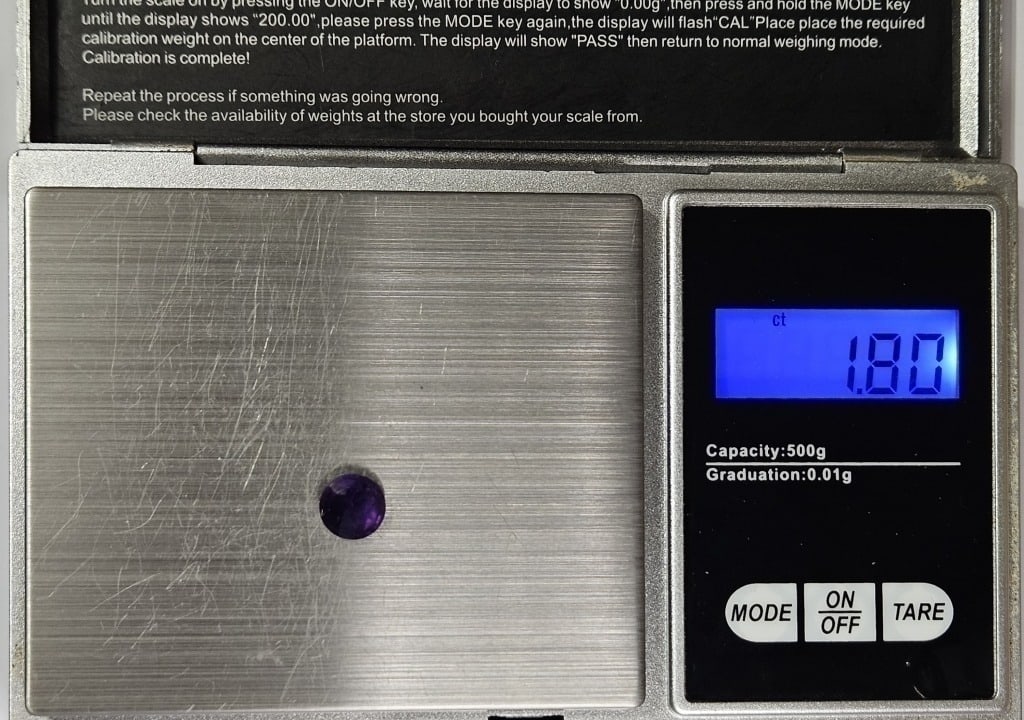 1.80 ct. Top Grade Amethyst Gemstone - 3