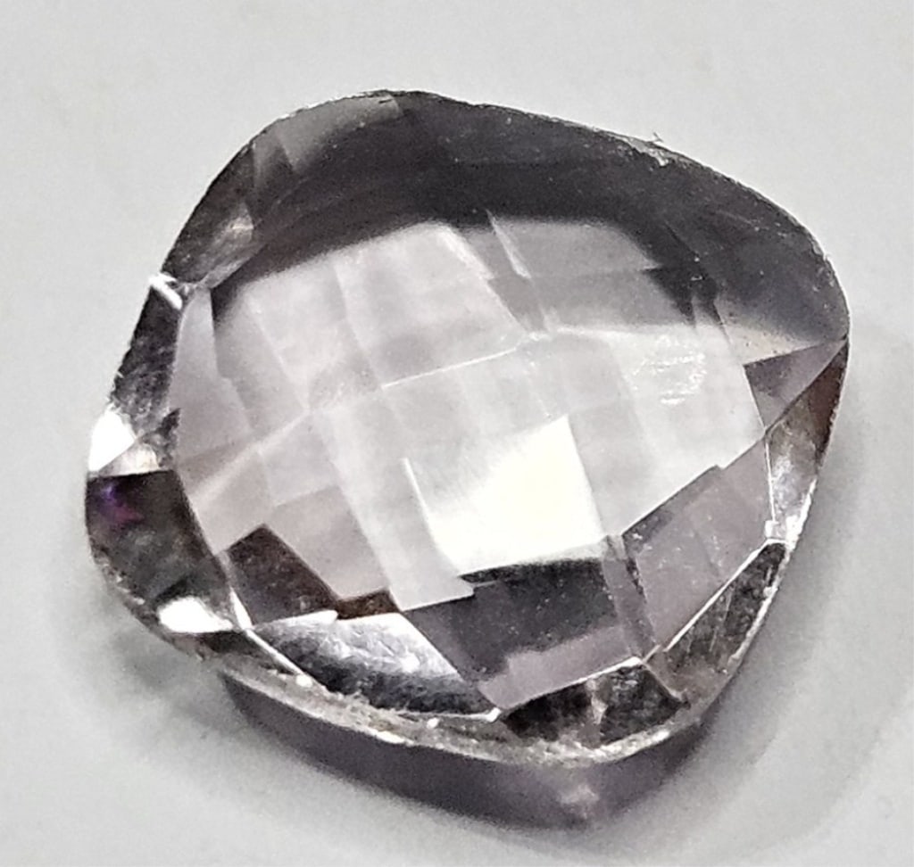 2.35 ct. Light Purple Quartz Gemstone: Item is the exact item in the image- Bidder is responsible for all value and grade determination -
