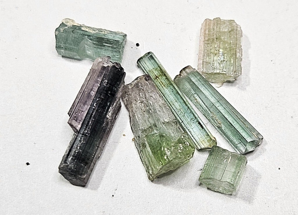 14.7 tcw. Gem Grade Tourmaline Parcel Fine Grade: Item is the item in the image - Bidder is responsible for all value and grade determination - Please review all terms and conditions prior to placing any bids- All 