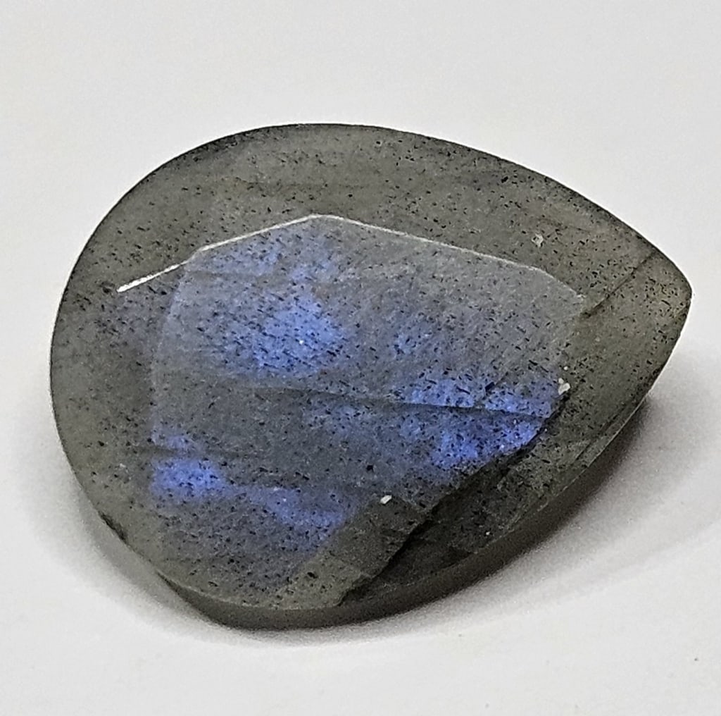 7.55 ct. Natural Labradorite Pear Shape Gemstone (1 of 4)