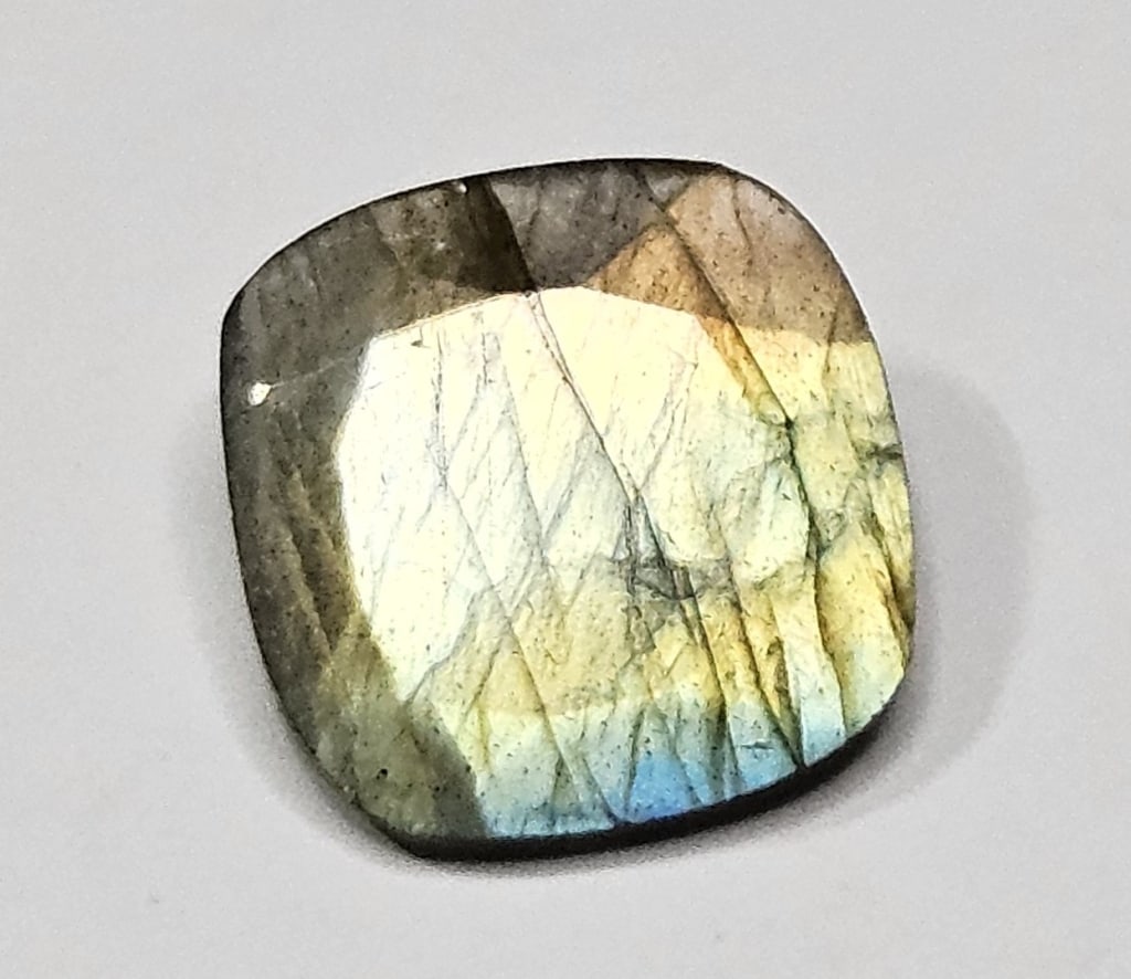2.70 ct. Natural Labradorite Faceted Gemstone: Item is the exact item in image - Bidder is responsible for all value and grade determination - Please review all terms prior to placing any bids- Any bid is an agreement to all terms and