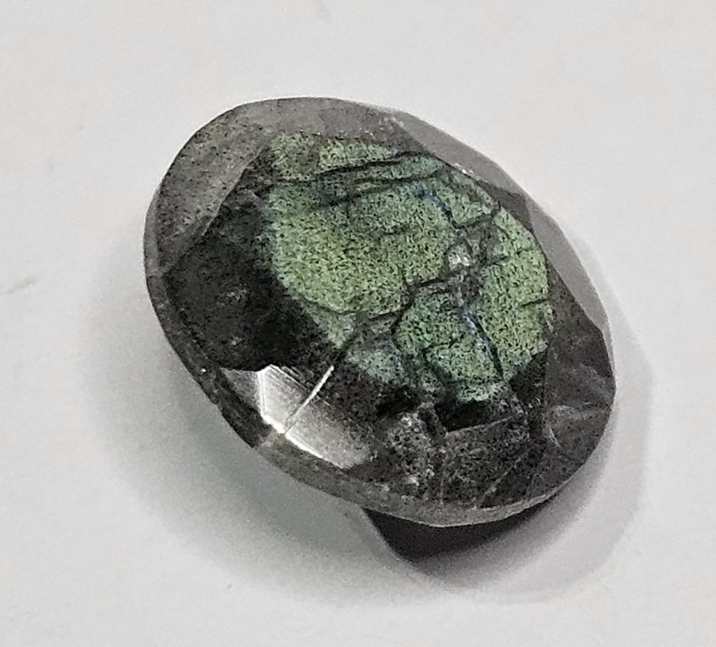 4.10 ct. Natural Faceted Labradorite Gemstone (1 of 5)