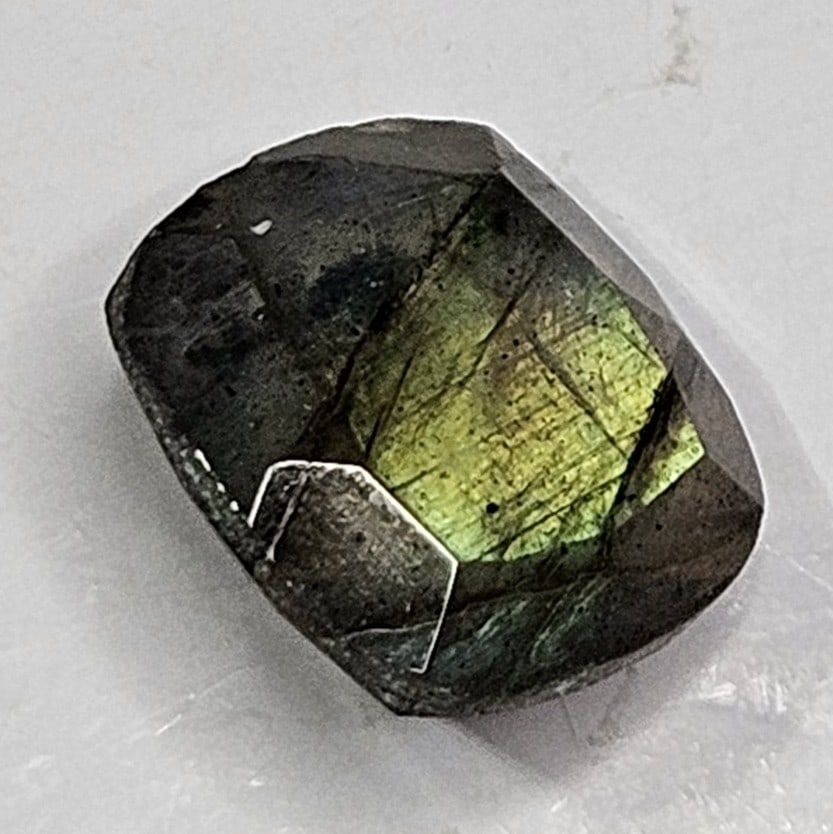4 ct. Natural Labradorite Gemstone (1 of 5)