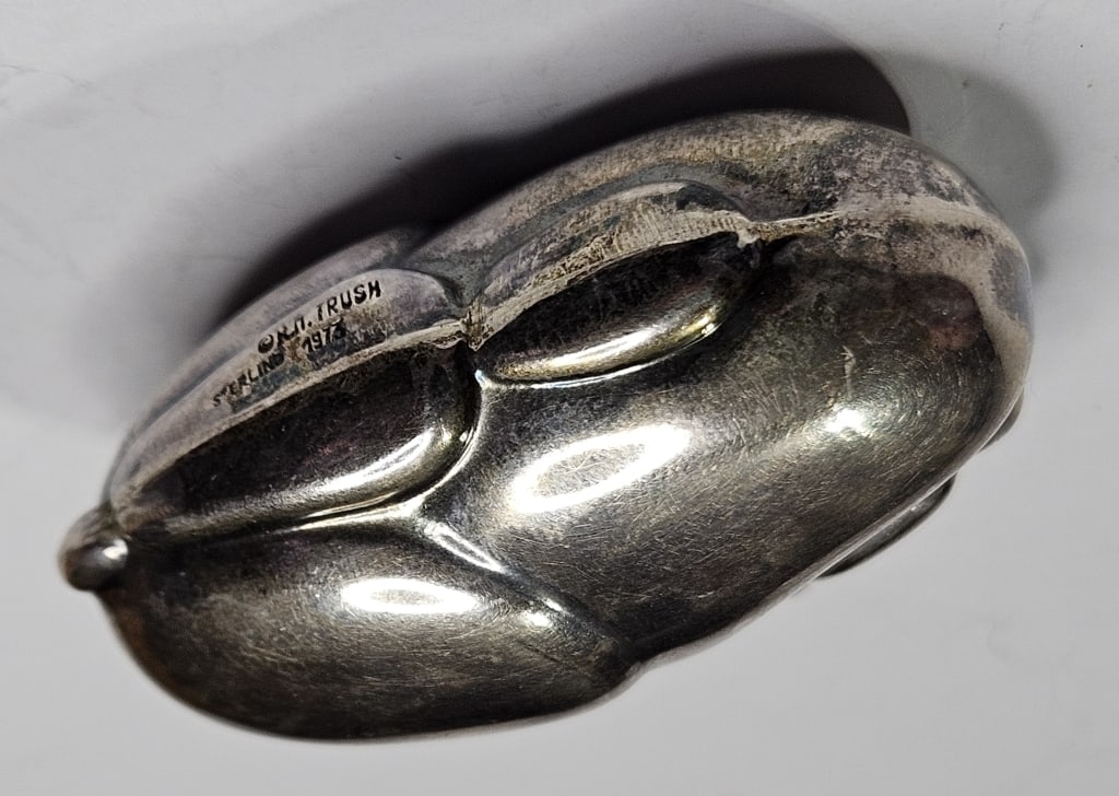 1973 Sterling Silver Trush Rabbit - 2