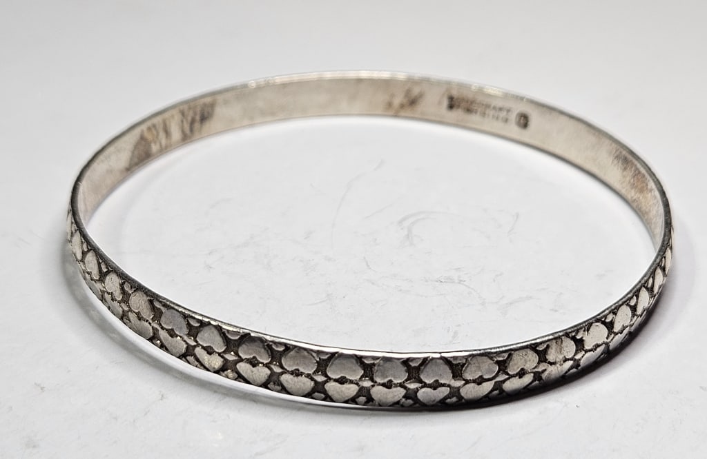 Danecraft Sterling Bangle Braclet -: Item is the exact item in image - Bidder is responsible for all value and grade determination - Please review all terms prior to placing any bids- Any bid is an agreement to all terms and