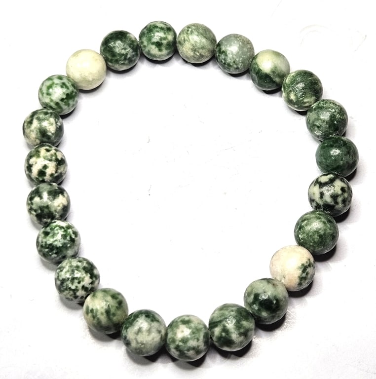 8mm Tree Agate Strectchy Bracelet: Item is the exact item in image - Bidder is responsible for all value and grade determination - Please review all terms prior to placing any bids- Any bid is an agreement to all terms and