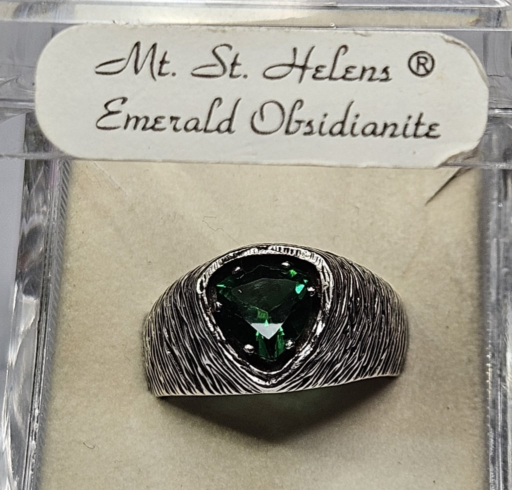 Sterling Silver Mt. St. Helens Obsidianite RIng: Size 11-Item is the exact item in image - Bidder is responsible for all value and grade determination - Please review all terms prior to placing any bids- Any bid is an agreement to all terms and