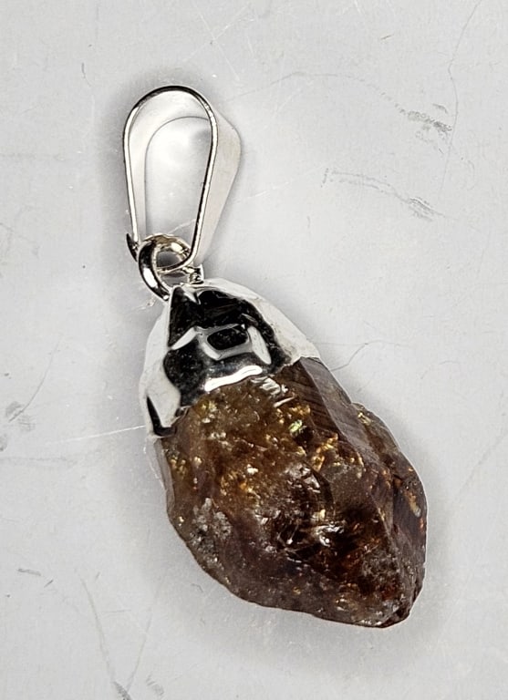 Sterling Silver Citrine Point Pendant: Item is the exact item in image - Bidder is responsible for all value and grade determination - Please review all terms prior to placing any bids- Any bid is an agreement to all terms and conditions
