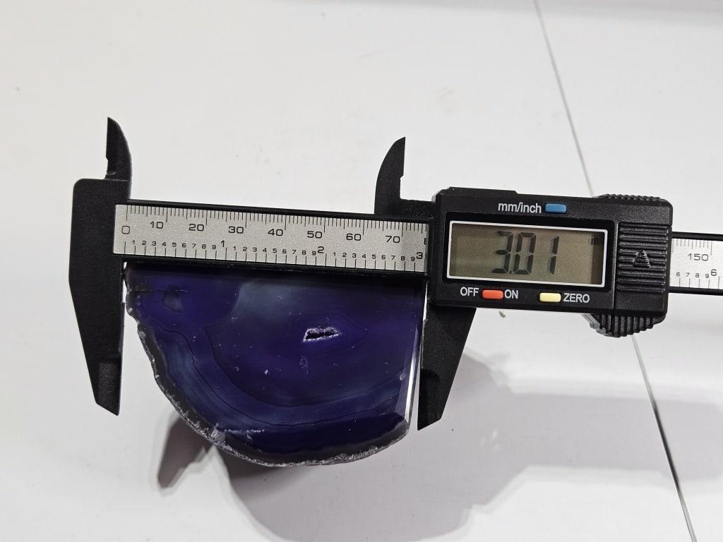 Pueple Dyed Agate Stand Up Specimen - 4