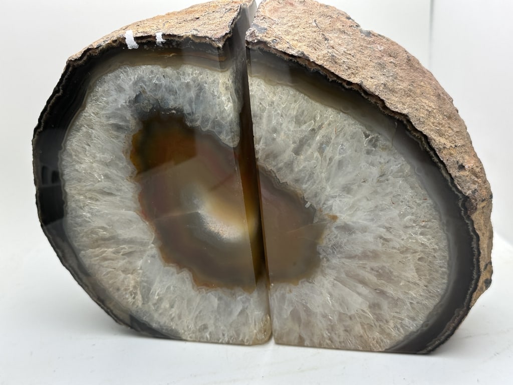 Natural Brown Banded Agate Bookend Set (1 of 6)