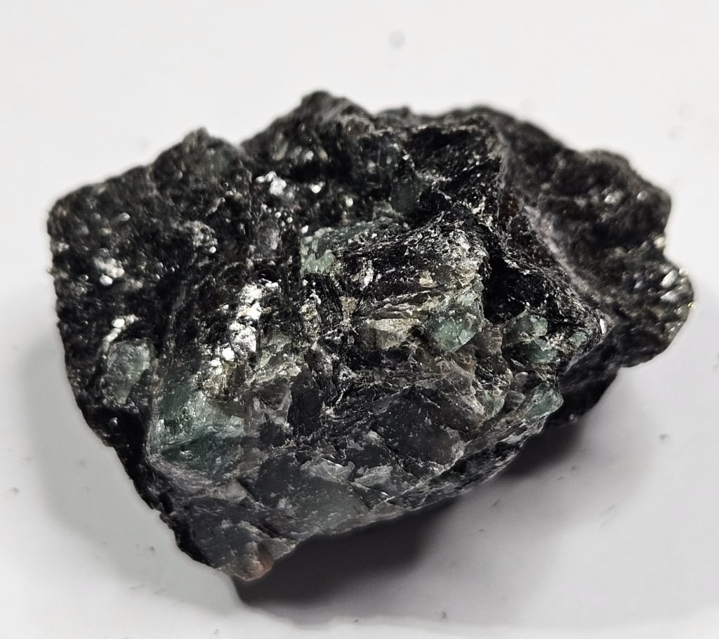 35.53 gram Natural Emerald Rough Specimen - 2