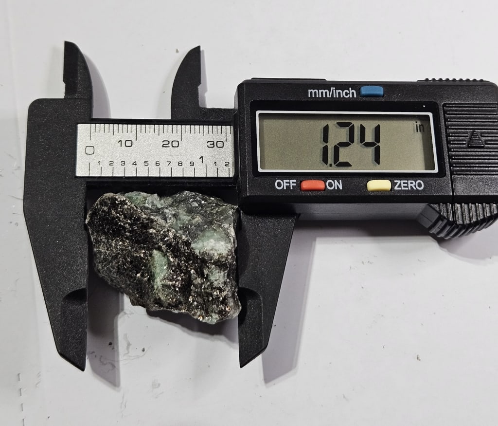 23.84 gram Natural Emerald Rough Specimen - 3