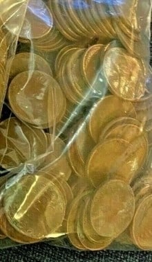100 pcs. Lincoln Wheat Cents Unsearched: An unsearched bag counted from large hoard into parcels of 100 pcs.