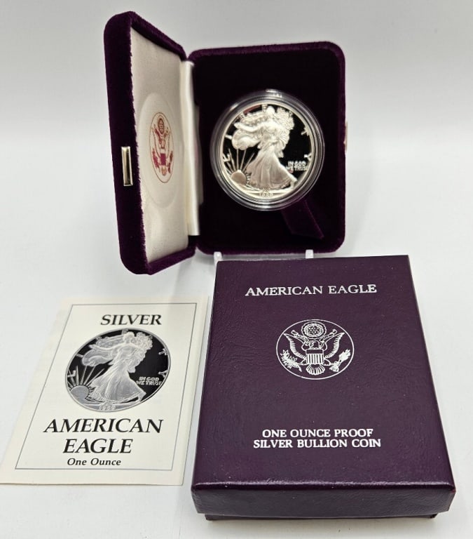 1989 US Silver Eagle proof in OMP: Item is as shown in the image - with original mint packaging. Please review all terms and conditions prior to placing any bids - All invoices due at the end of the sale - All sales