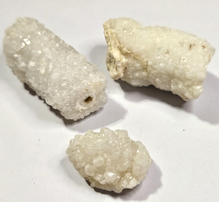 104.23 grams Stalactite Spirit Quartz Lot: Item is the exact item in the image- Bidder is responsible for all value and grade determination -