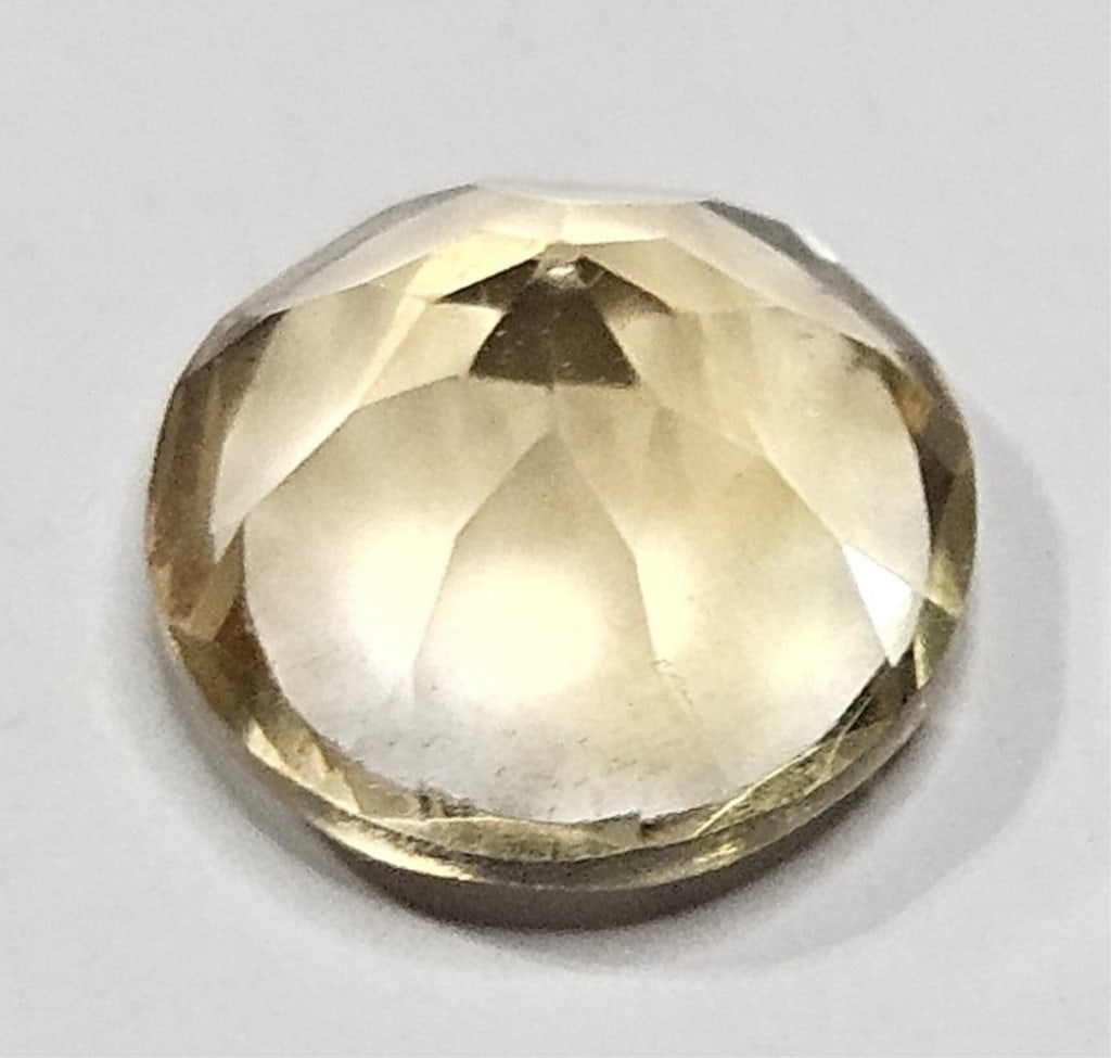 2.65 ct. Natural Citrine Gemstone - 2