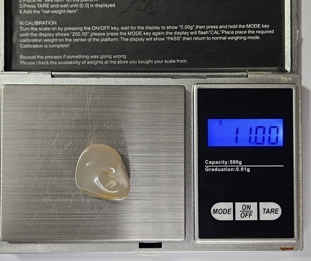 11 gram Tumbled Flower Agate Palm Stone - 4