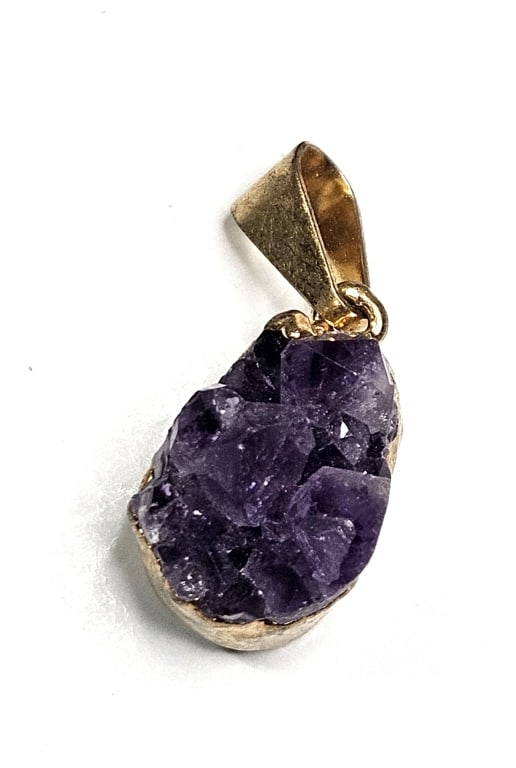 Uruguay Amethyst Gold Plated Pendant: Item is the exact item in the image- Bidder is responsible for all value and grade dtermination - Please review all terms and conditions prior to placing any bids-