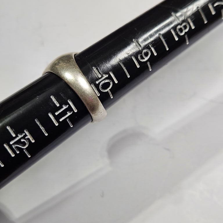 Light Grey Cats Eye Sterling Silver Ring - 3