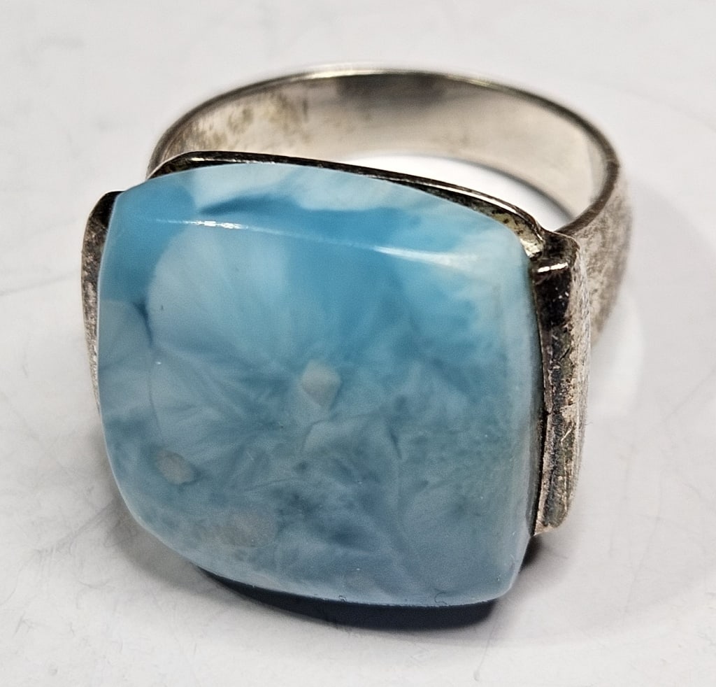 Very Fine Sterling Silver Larimar Ring: Item is the exact item in the image- Bidder is responsible for all value and grade dtermination - Please review all terms and conditions prior to placing any bids-