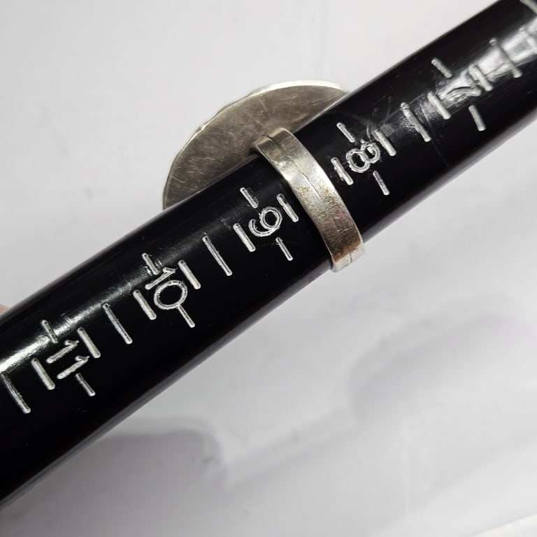 Sterling Silver Carved Shell Cameo Ring - 3