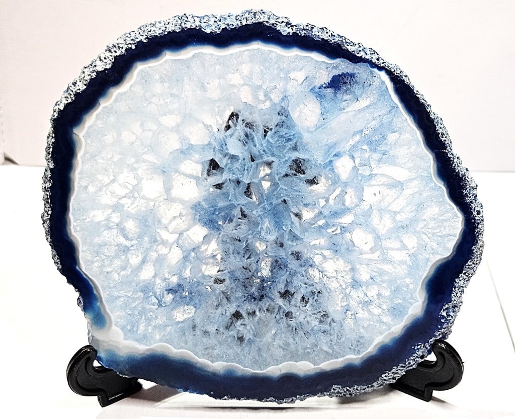 Blue Dyed Agate Slab - w/ Cyrstal Structures: Items are the exact items in the image - Please refer to the terms and conditions prior to placing any bids- Any bid is an agreement to pay and terms apply -