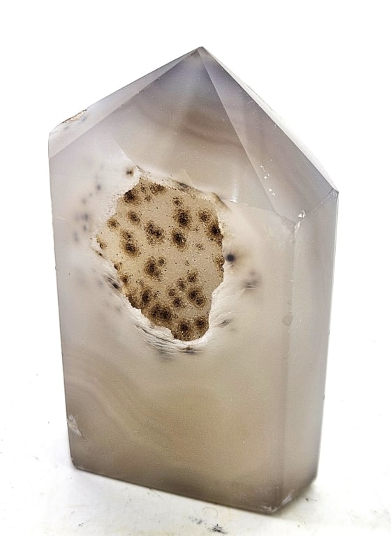 Polished Agate Geode Stand Up: Item is the exact item in the image- Bidder is responsible for all value and grade determination- Please review all terms and conditions prior to placing any bids-