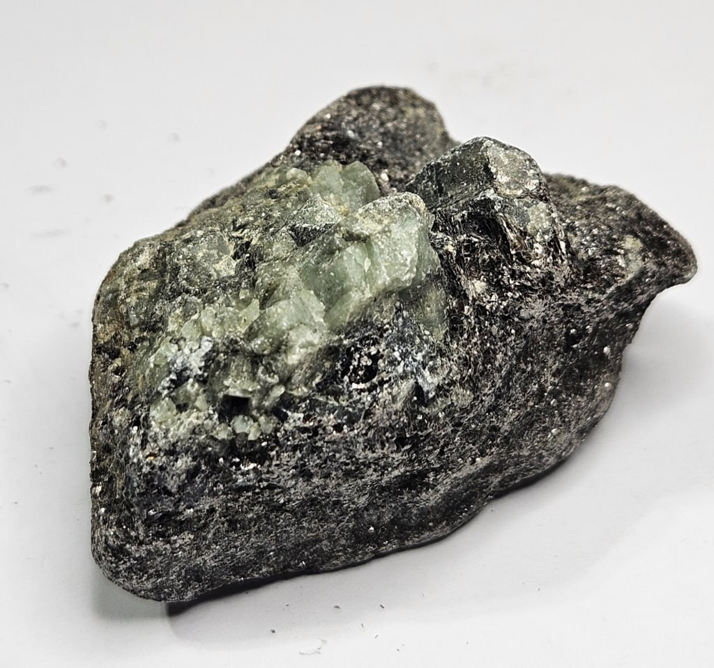 40.26 gram Natural Rough Emerald Specimen: Item is the exact item in the image - Bidder is responsible for all value grade determination - Please review all terms and conditins prior to placing any bids- All sales are final and all invoices du