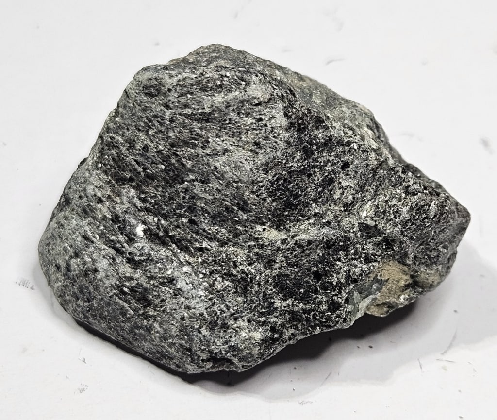 25.55 gram Natural Rough Emerald Specimen - 2