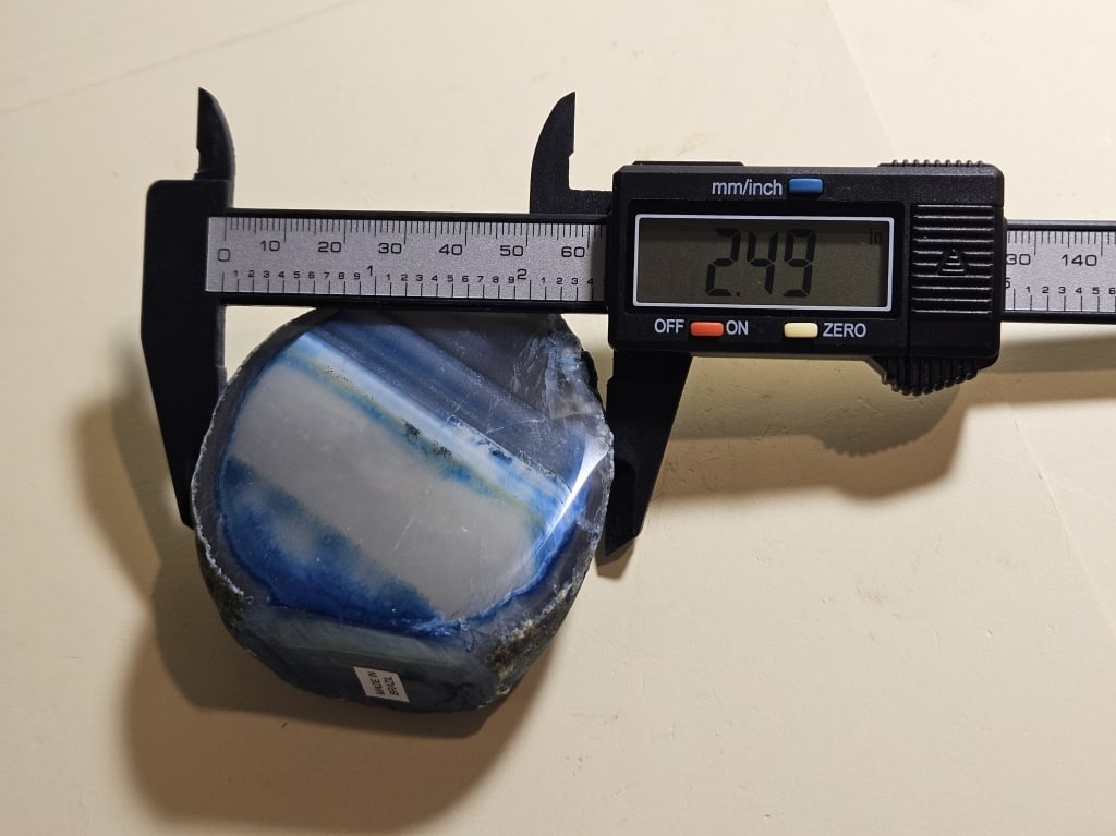 Blue Dyed Agate Stand Up End - Specimen - 5