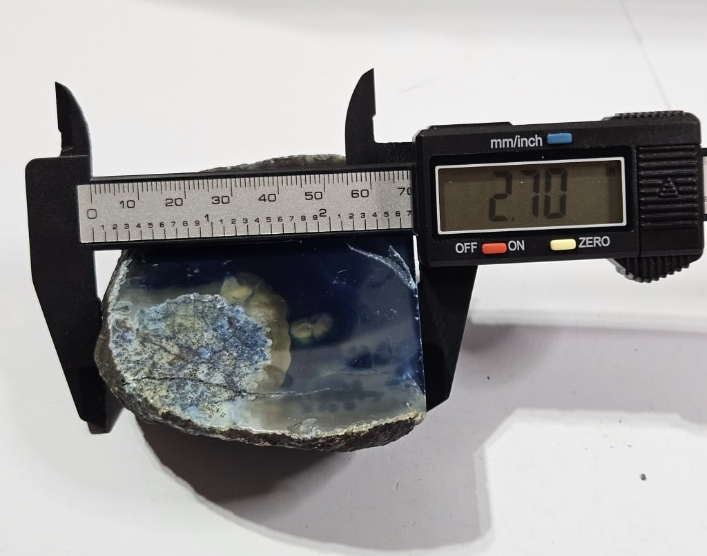 Fine Agate Stand Up Specimen with Druzy Geode - 2