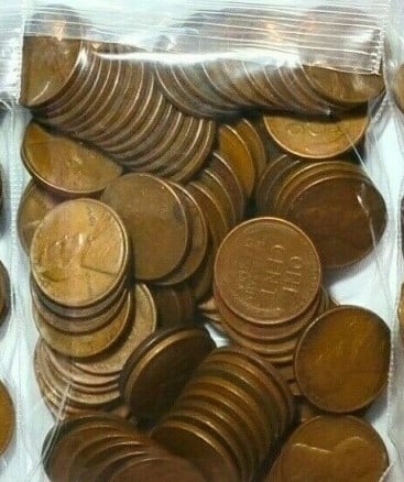 (1) Bag of 100 Lincoln Wheat Cents Unsearched: An unsearched bag counted from large hoard into parcels of 100 pcs.